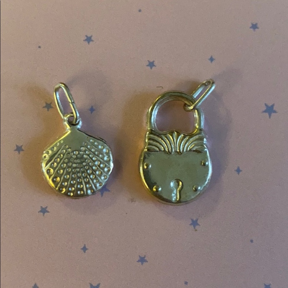 Lock and shell sterling silver pendants 🧝🏻‍♀️